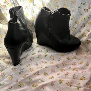 Black torrid boots size 8 super cute but haven’t worn them in a while